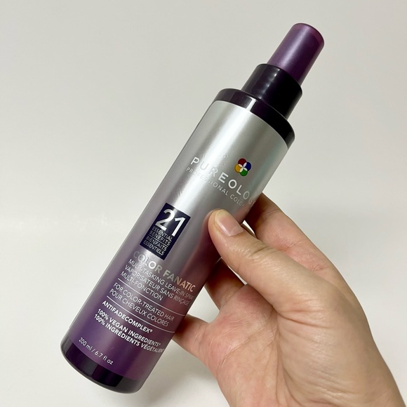 Pureology
Color Fanatic Heat Protectant Leave-In Conditioner (200ml) - Picture 2 of 4